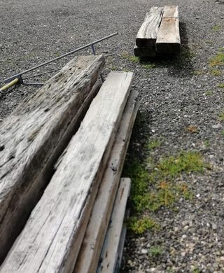 Traviesas de vía de tren