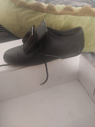 Zapato fallero talla 28 y 33