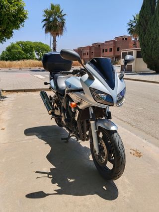 Yamaha FZS Fazer 2003