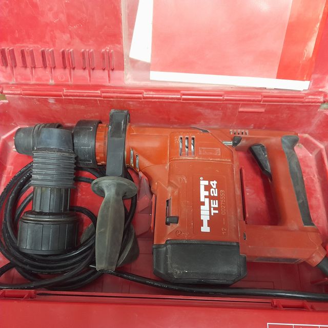 Taladro martillo percutor HILTI TE-24