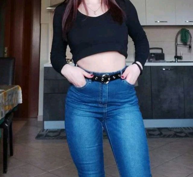 Jeans vita alta blu scuro taglia 36