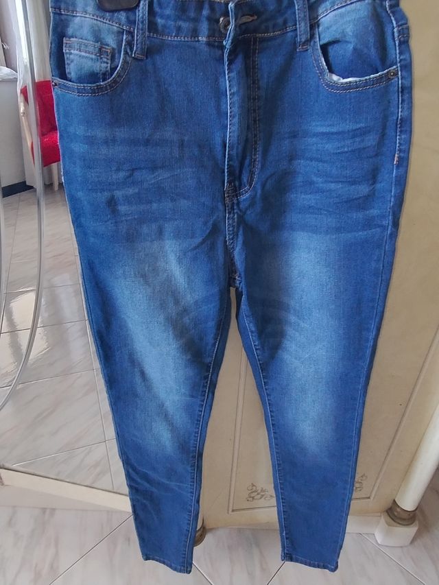 Jeans vita alta blu scuro taglia 36