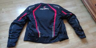MOTO chaqueta, gafas y guantes 
