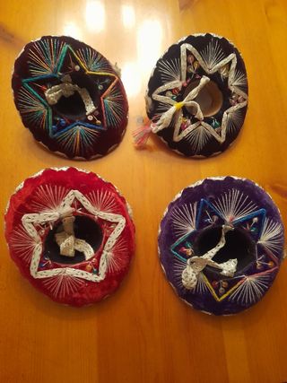 Sombreos mexicanos decorativos 