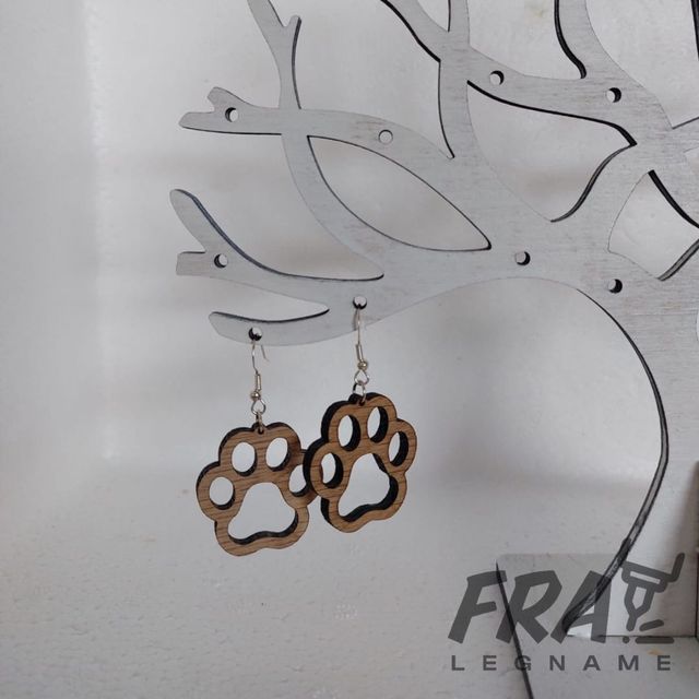 Orecchini Pendenti Zampa in Legno