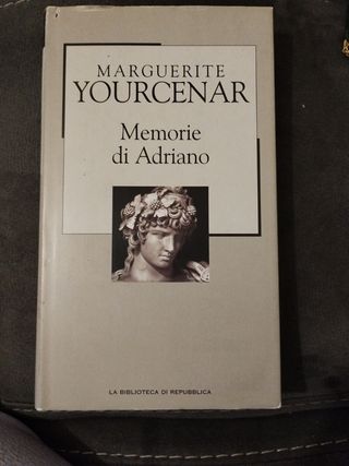 Libro Memorie di Adriano