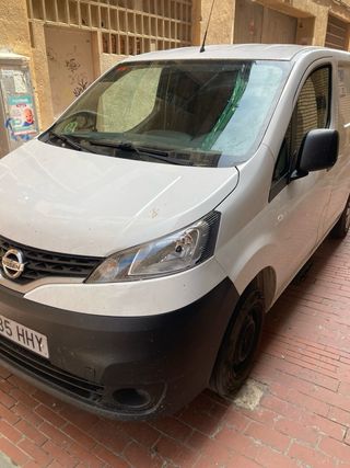 Nissan NV200 2012