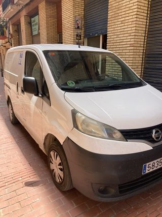 Nissan NV200 2012