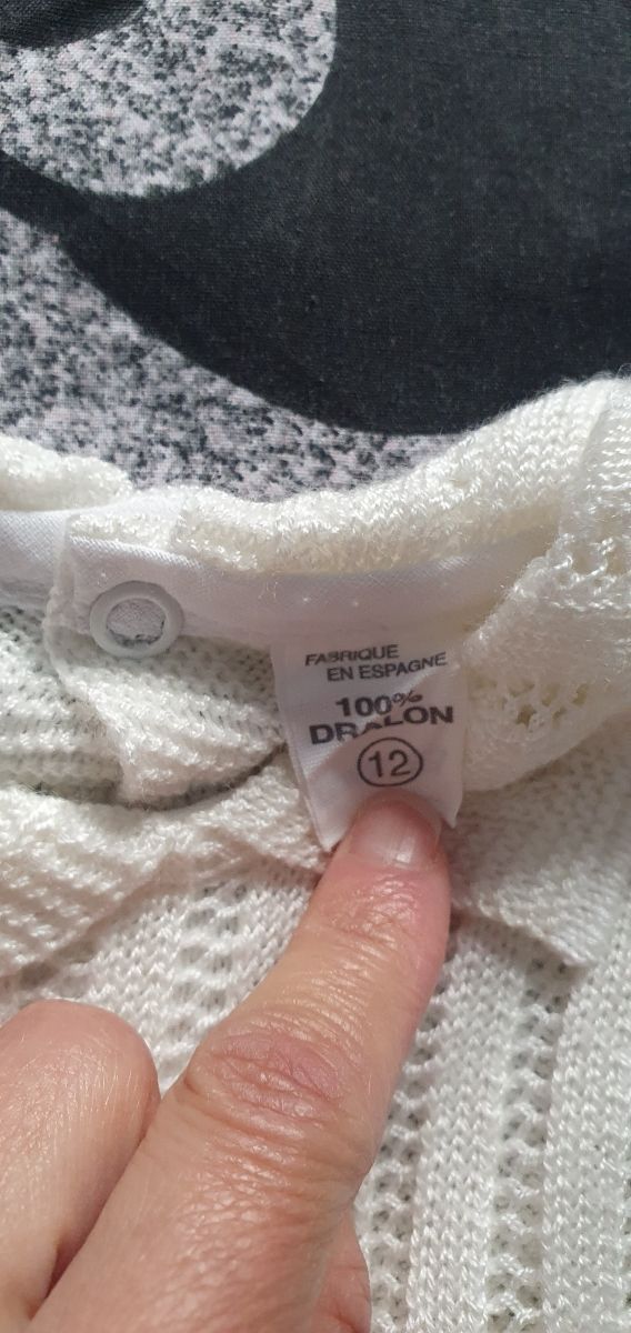 Pelele bebe unisex. Talla 12 meses