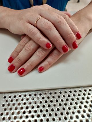Manicura+esmalte semipermanente
