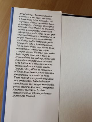 LIBRO "CINCO DÍAS EN PARIS"