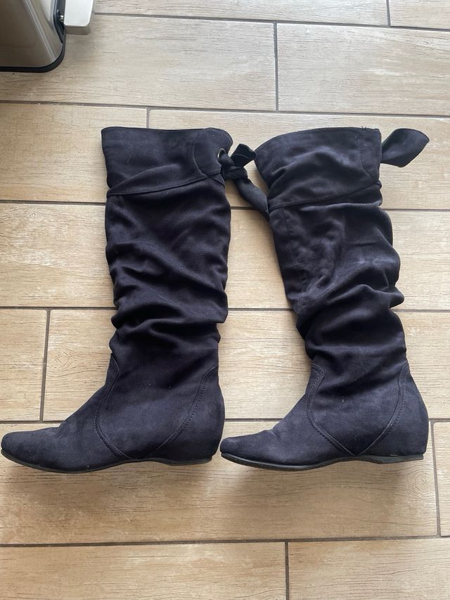 Stivali donna scamosciati