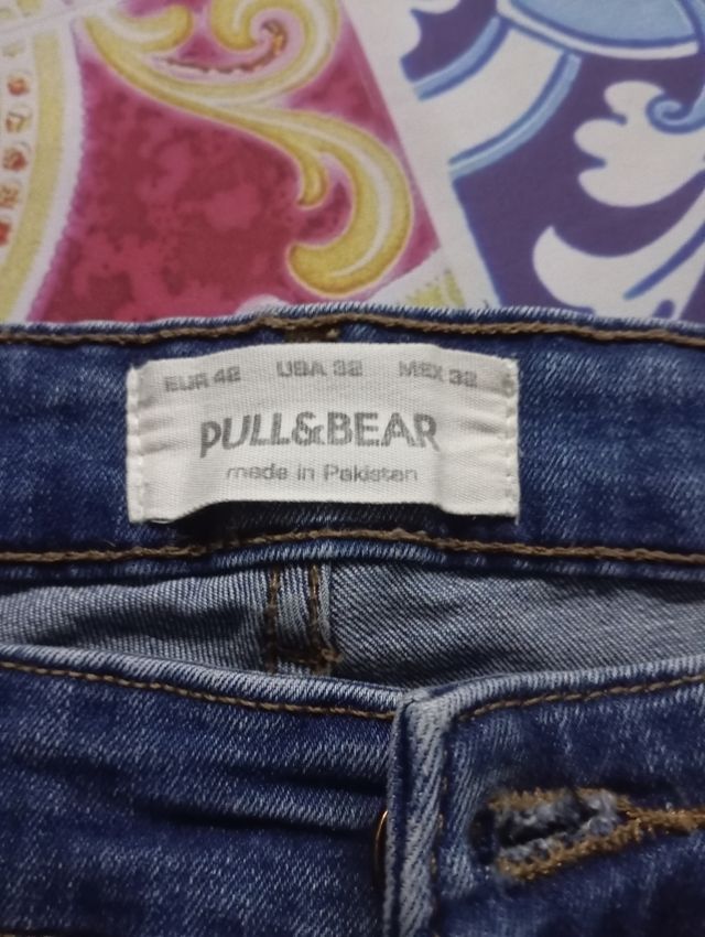 Vaqueros Pull&Bear talla 42