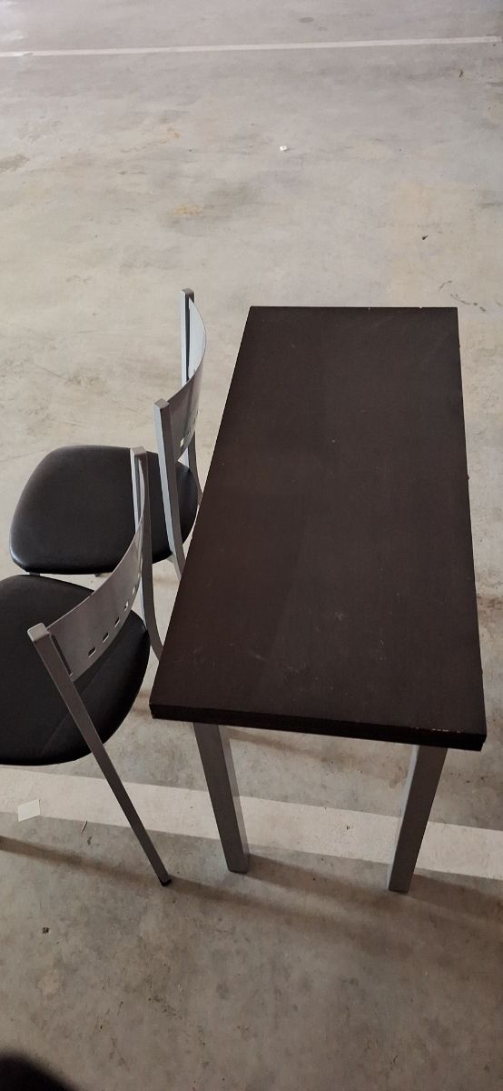 Conjunto Mesa y sillas cocina