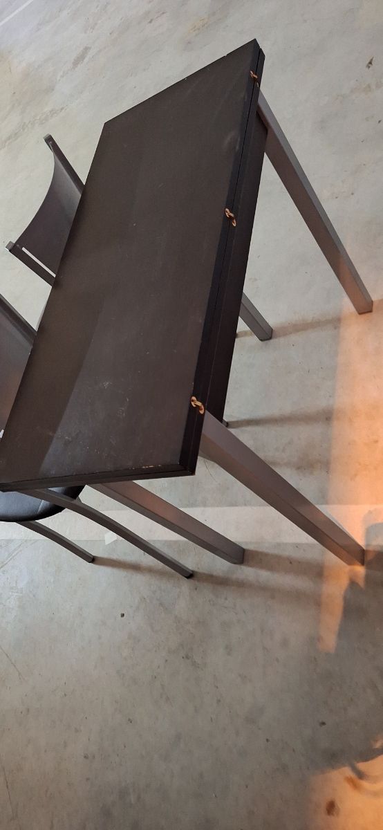 Conjunto Mesa y sillas cocina