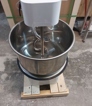 AMASADORA ESPIRAL EVO 20 LITROS MOVIL