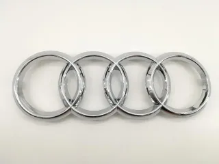 LOGO AUDI PARA LA PARRILLA DELANTERA