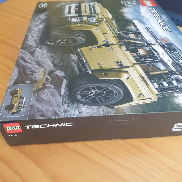 Lego Land Rover Defender