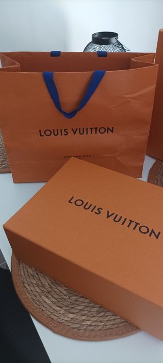 Cajas i bolsa Louis vuitton