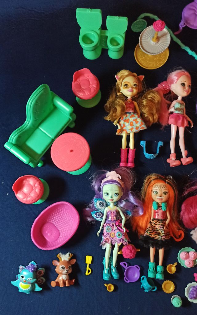 Lote de muñecas Enchantimals