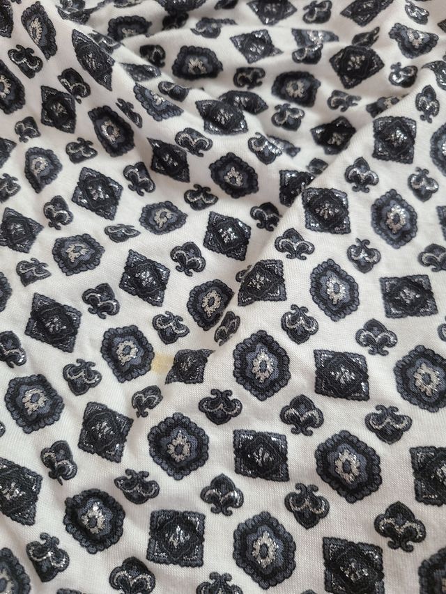 Vestido blanco y negro