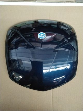 65440100DE - Tapa baúl Piaggio Beverly 