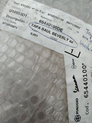 65440100DE - Tapa baúl Piaggio Beverly 