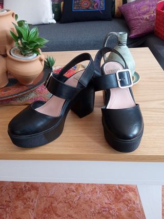 Zapatos Zara