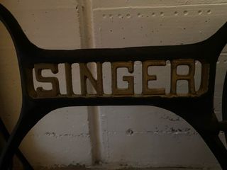 Mesa Singer con Marmol