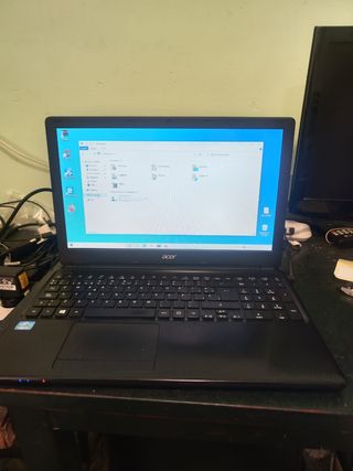 Acer Aspire E1 Wimdows10