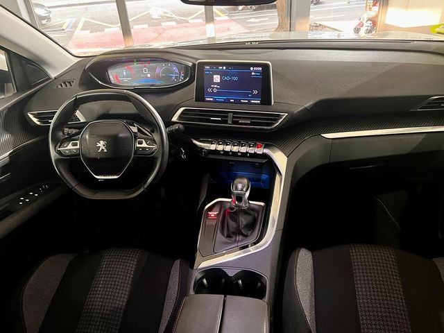 Peugeot 3008 2017