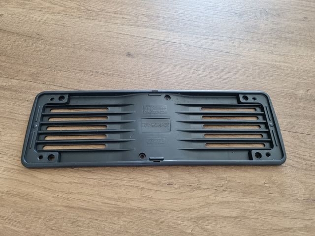 Portatarga anteriore universale 