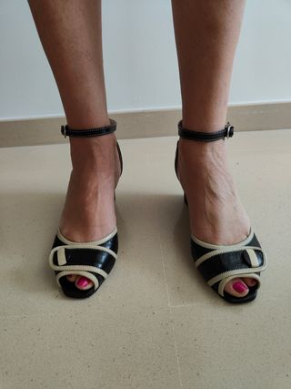 Sandalias negras