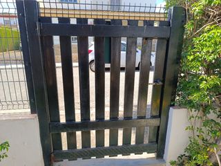 Puertas acceso a parcela