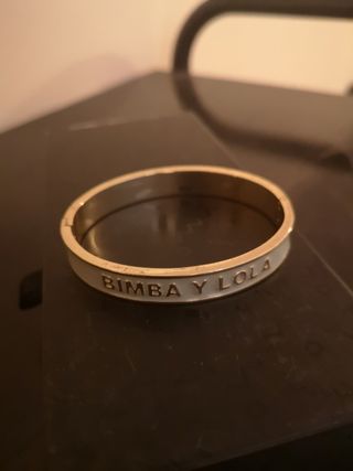 Pulsera brazalete Bimba y Lola
