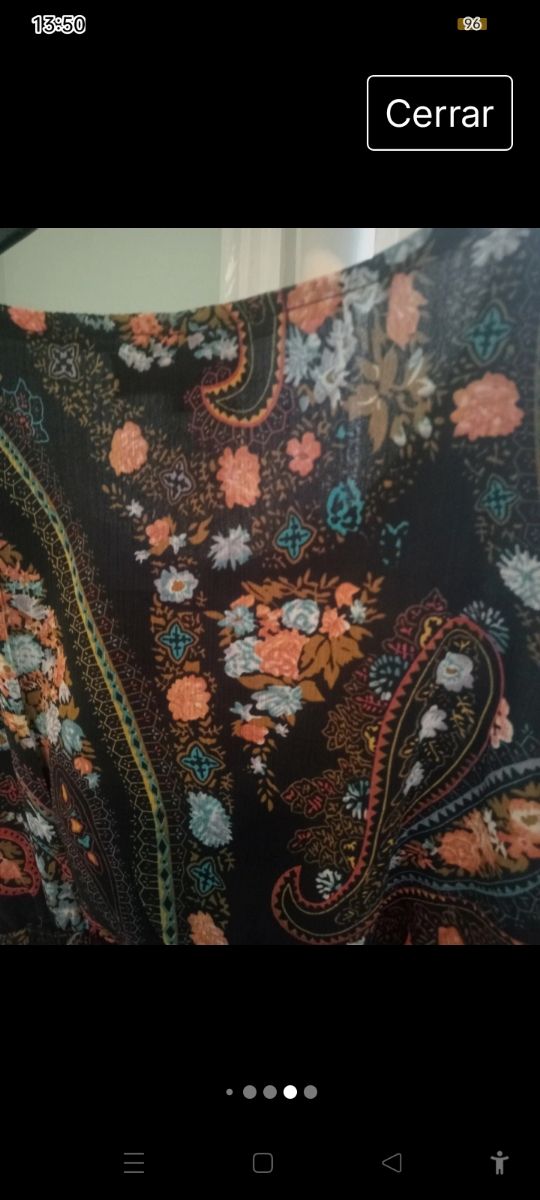 Precioso vestido seda con botones fora