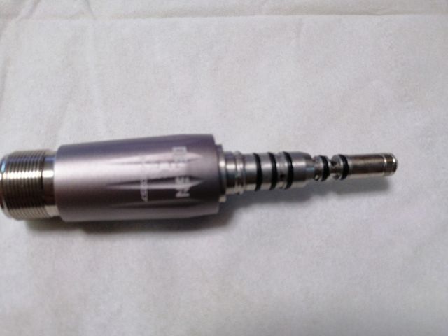 Acoplador rápido Dental LED 2 agujeros 