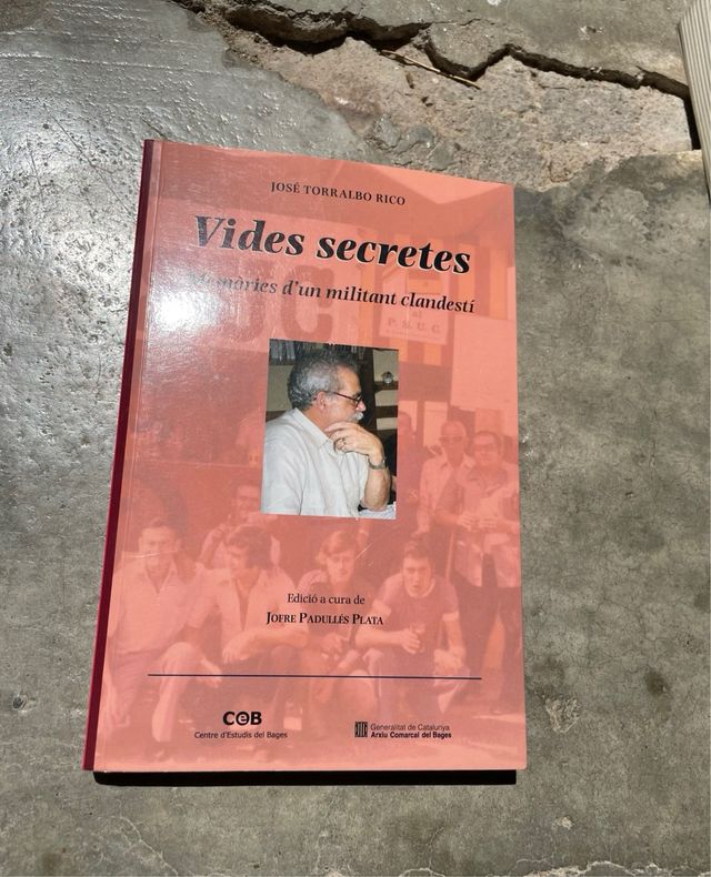 Llibre Vides secretes