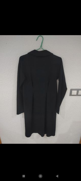 Vestido negro Zara