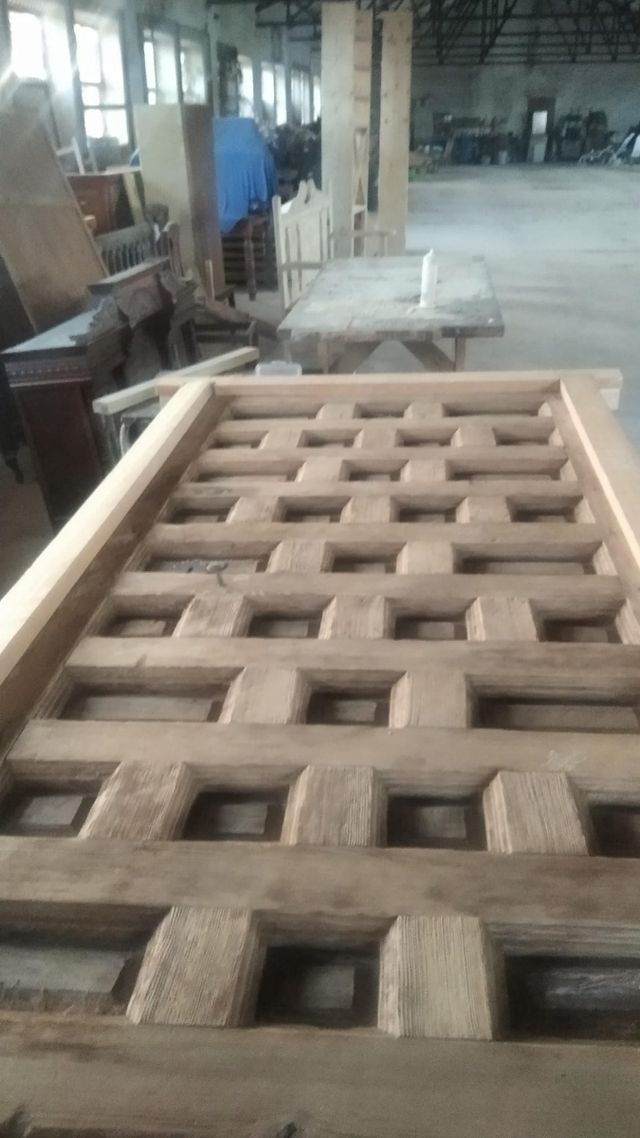 Porte rustiche su misura e restauro