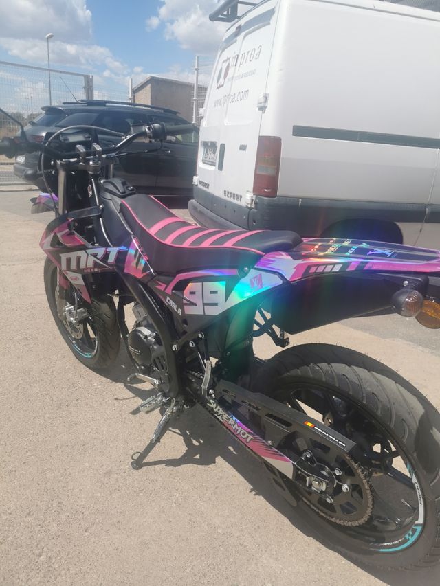 Kit vinilo Rieju Mrt