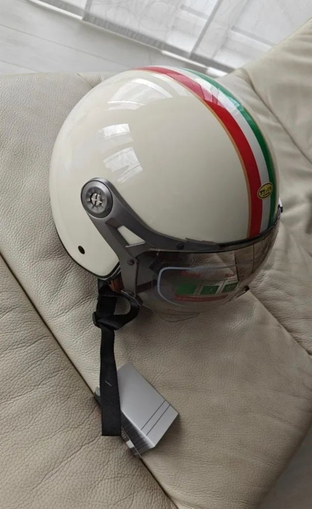 Casco vespa