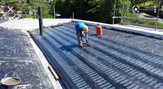 Istalador de tala asfaltica