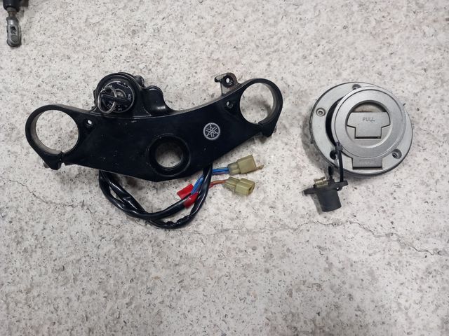 Clausor cerraduras yamaha r6