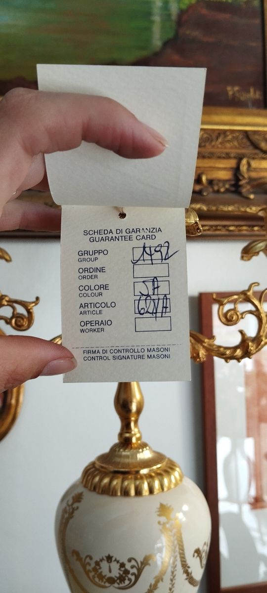 Coppa con candelabri