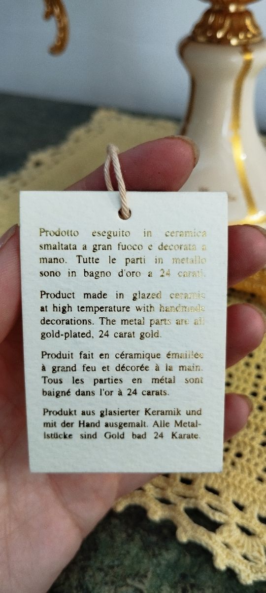 Coppa con candelabri