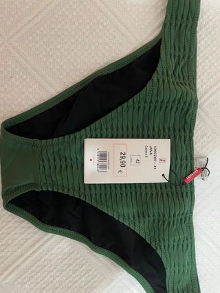 Bikini verde Red Point sin estrenar