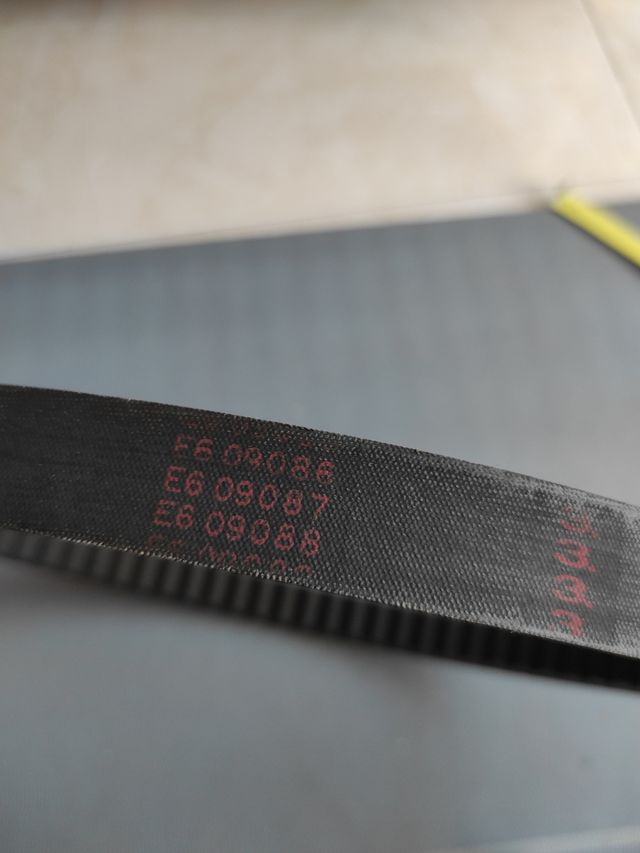 Cinghia di distribuzione Piaggio evo X9