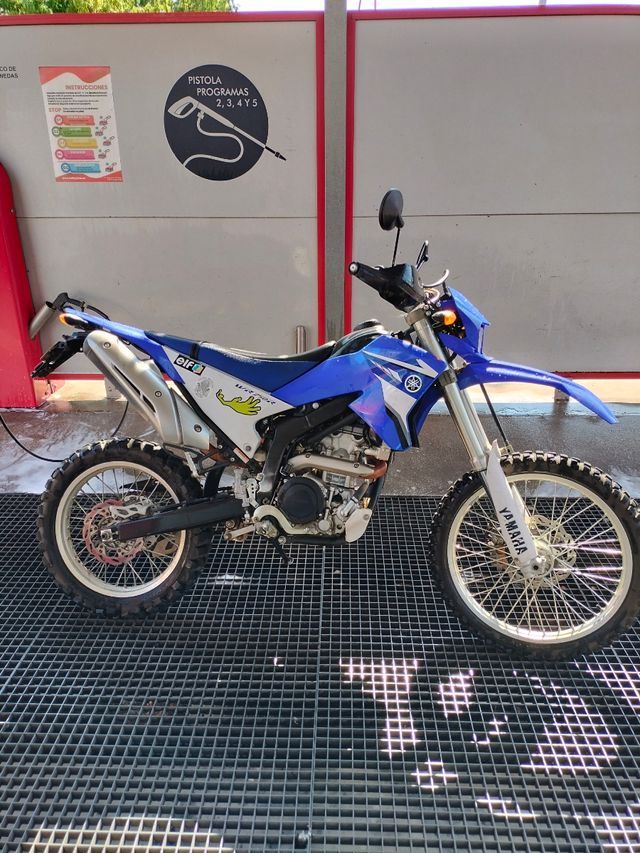 Yamaha WR250R