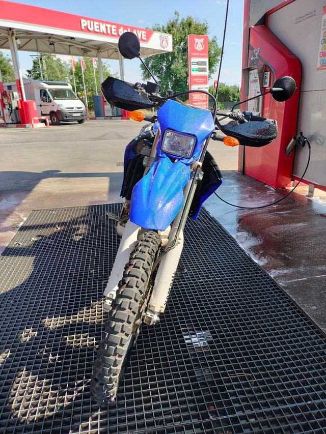 Yamaha WR250R